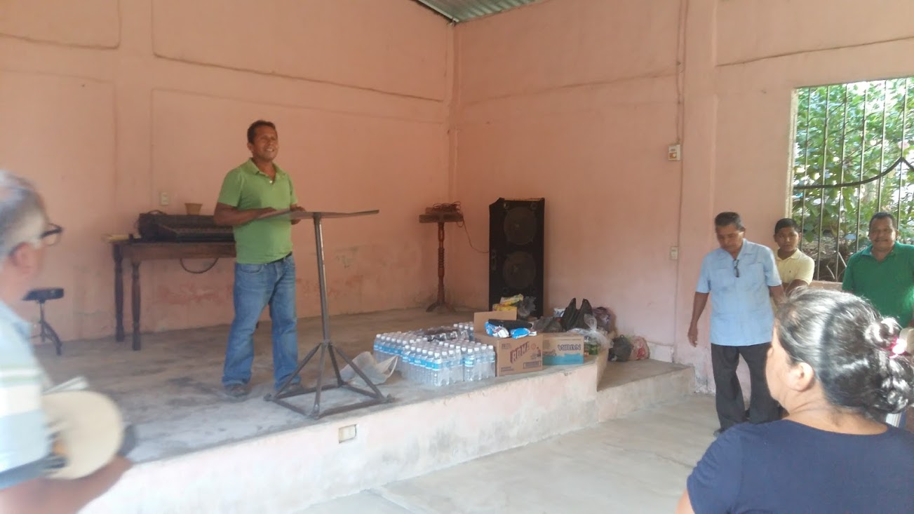 Church in Las Margaritas receiving food/supplies hamper